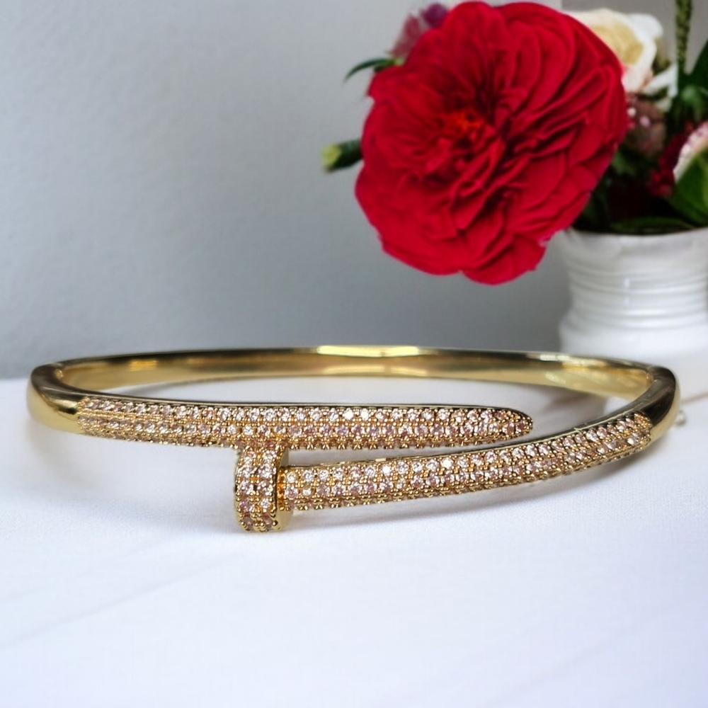18k Gold Plated Luxury Pave Zircon Crystal Nail Bangle Bracelet
